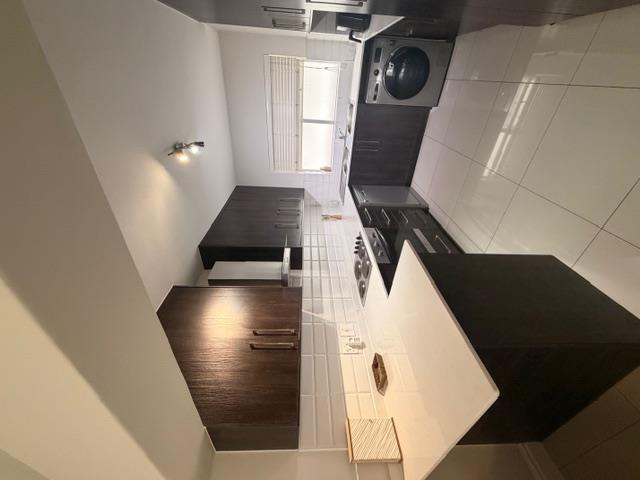 To Let 2 Bedroom Property for Rent in Three Anchor Bay Western Cape